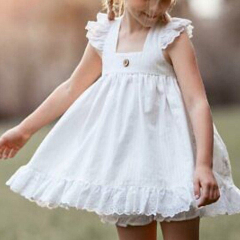 Well Dressed Wolf Ivory Aunt Heart NWT
